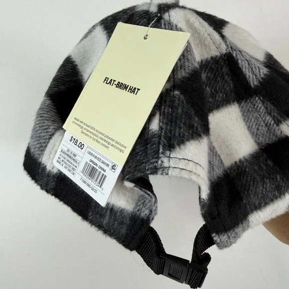 Woolrich × Target Adult Buffalo Check Flat Brim Hat Black/White Fleece NWT - Picture 5 of 5